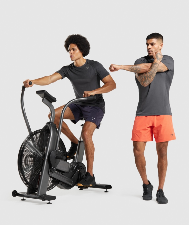 Gymshark Apeks Dikişsiz Tişört Oniks Gri-siyah