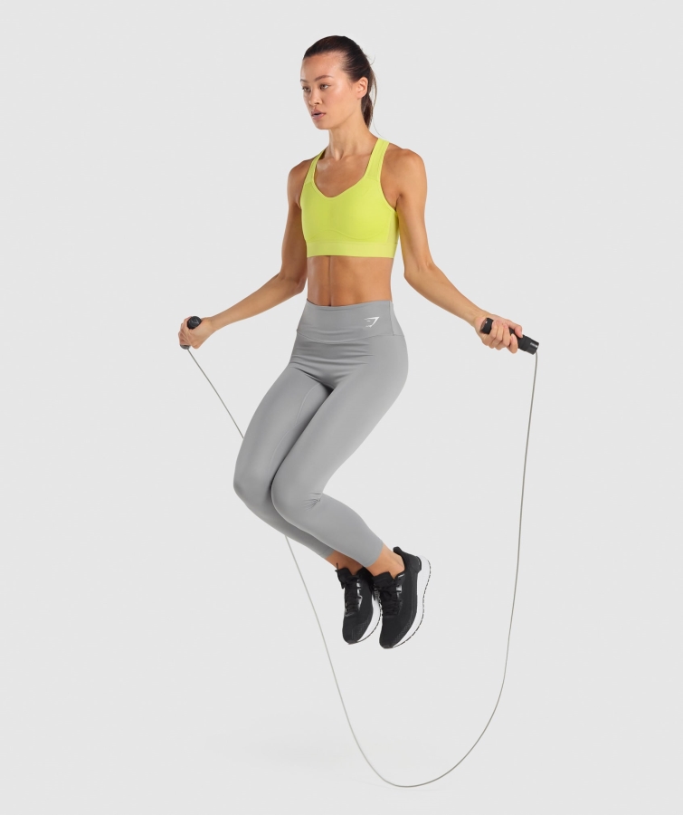 Gymshark Hafif Yüksek Destekli Spor Sutyeni Sarı