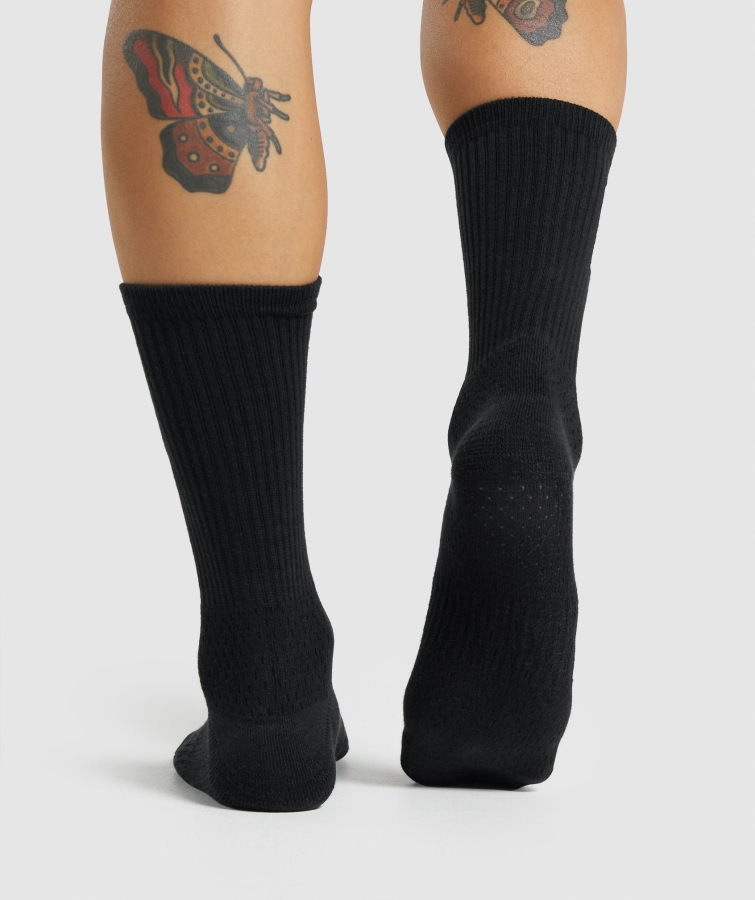 Gymshark Premium Işlemeli Mürettebat Siyah çorap 1pk