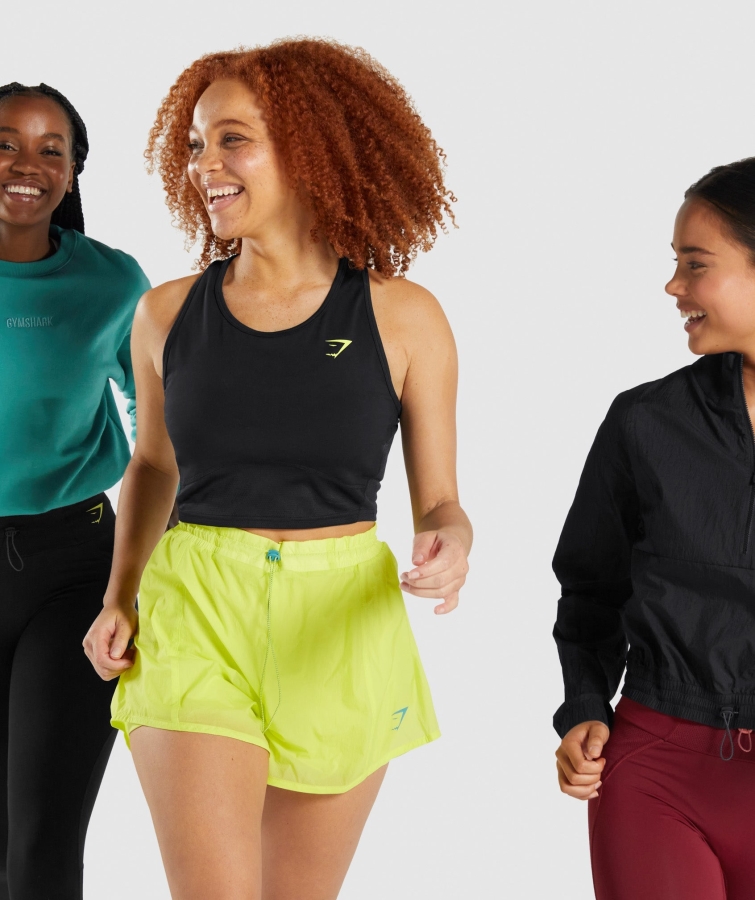 Gymshark Darbe Mahsul Tankı Siyah