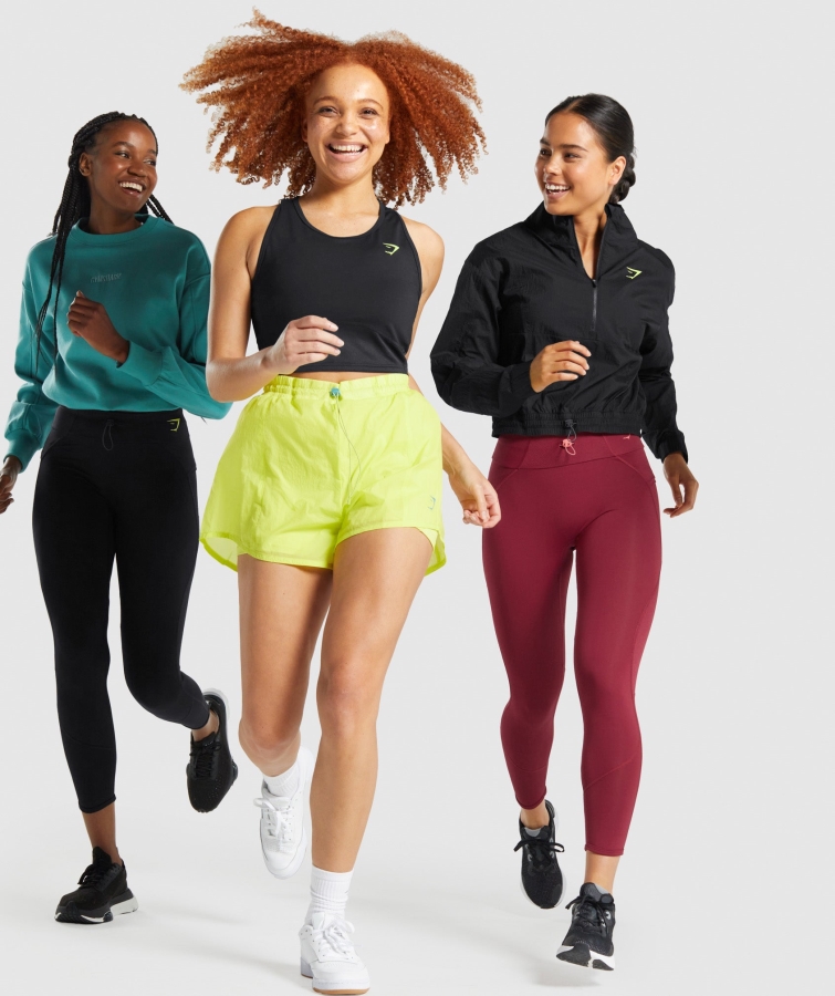 Gymshark Darbe Mahsul Tankı Siyah