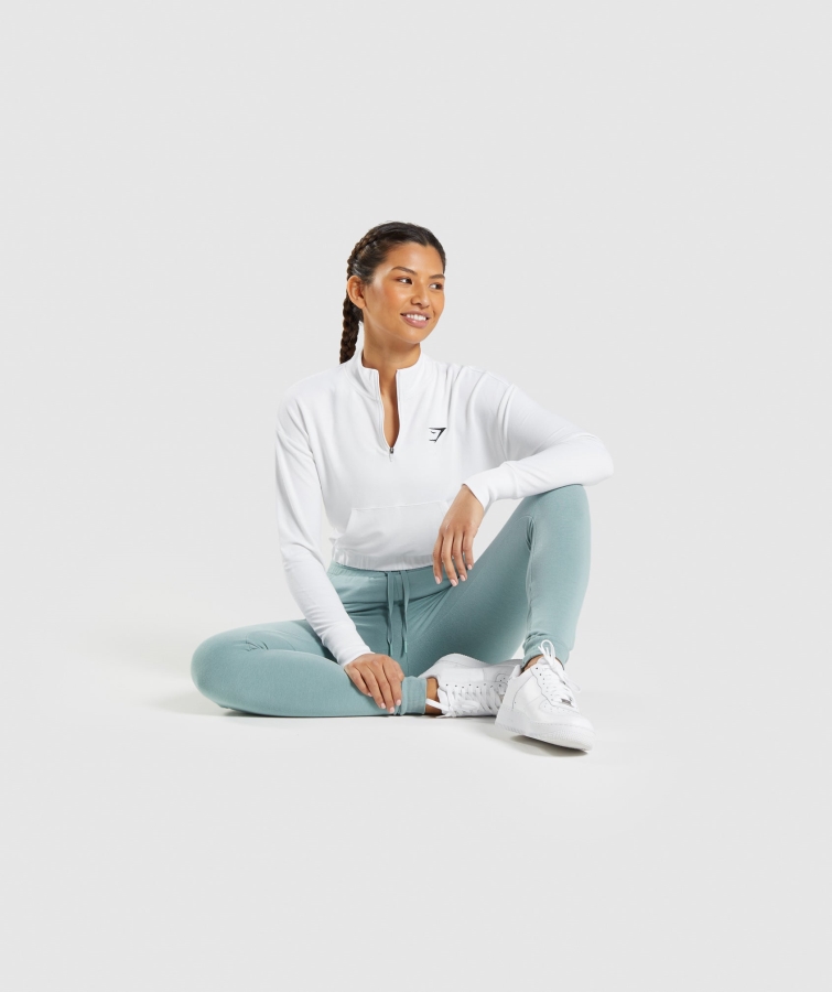 Gymshark Eğitim Pippa Kazak Beyaz