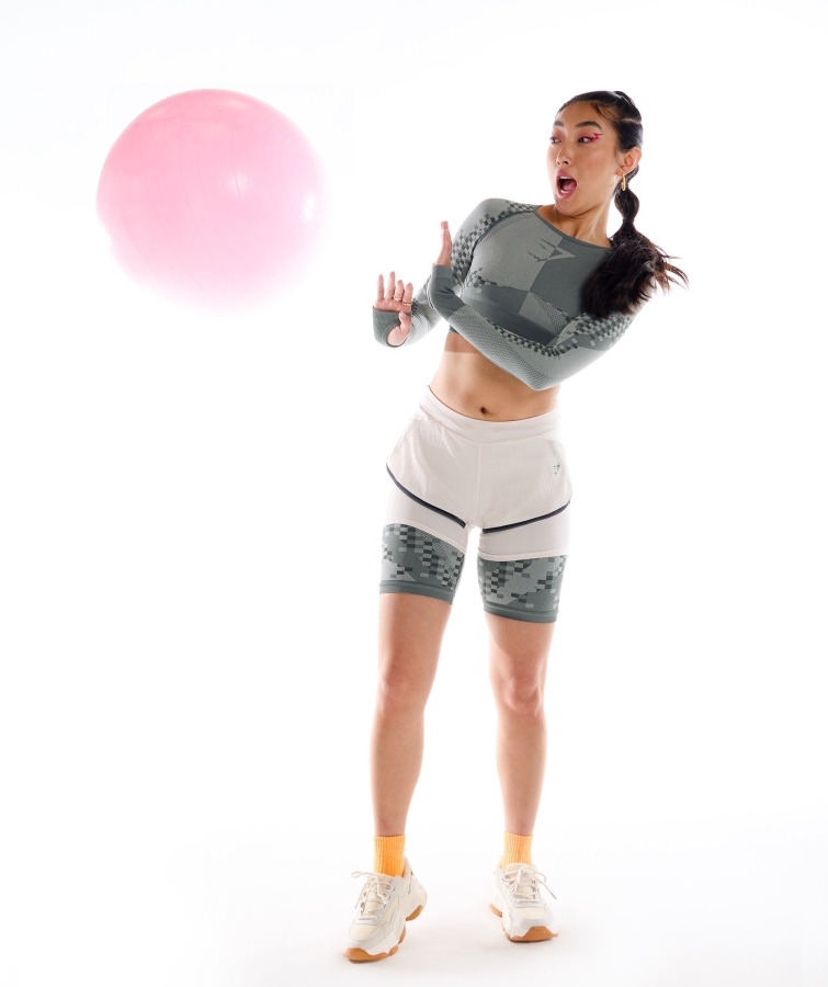 Gymshark Wtflex Cyborg Dikişsiz Uzun Kollu Kırpma üst Gri-siyah-açık Gri